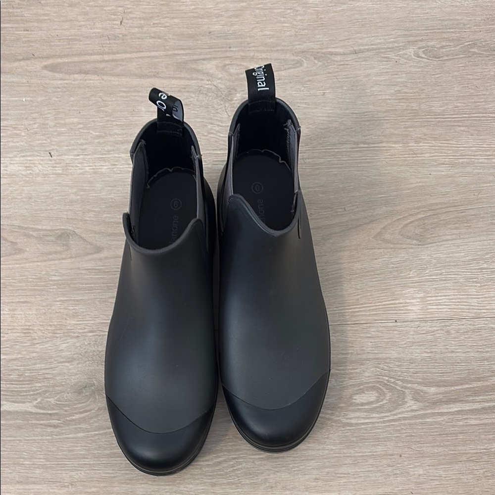 Black Ankle Rain Boots
